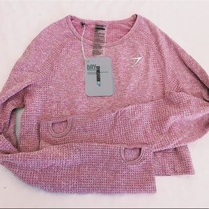 Gymshark cropped light pink athletic attire top